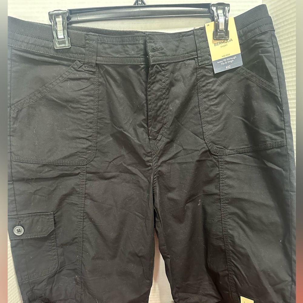2 St John’s Bey Women’s Bermuda Shorts Size 14 NWT